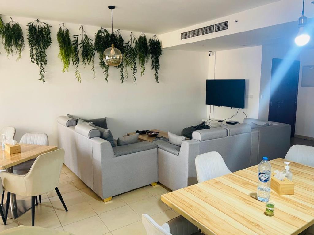דובאי Maya Home מראה חיצוני תמונה